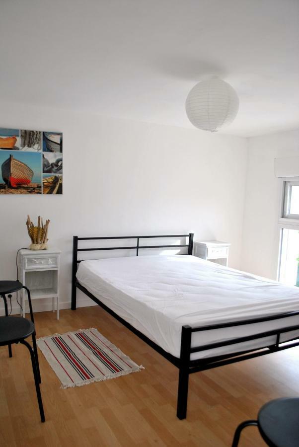 Bureaux Appartements Lesparre Medoc Exterior photo